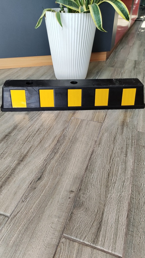 Lắp đặt gờ giảm tốc tại Bình Dương