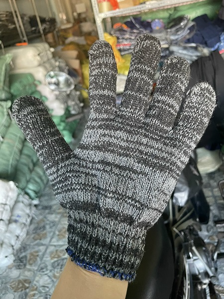 gang-tay-bao-ho-tai-binh-duong